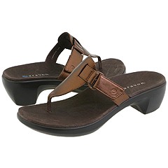 aravon sandals