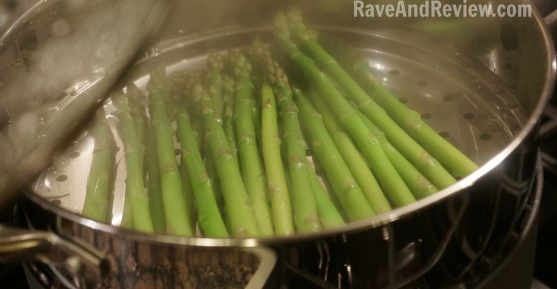 Asparagus steaming