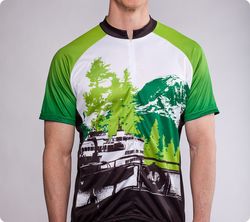 Pacific_Northwest_Cycling_Jersey_-_Mt_Rainier_and_Ferry_-_Mens_Green_-_front_grande