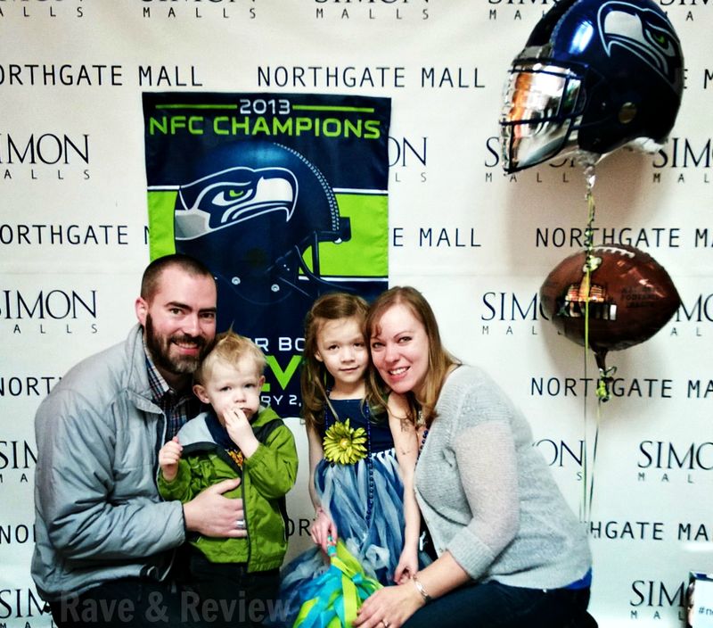 Seahawks party at Northgate Mall