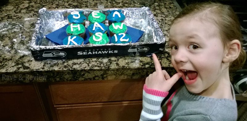 Seahawks cupcakes