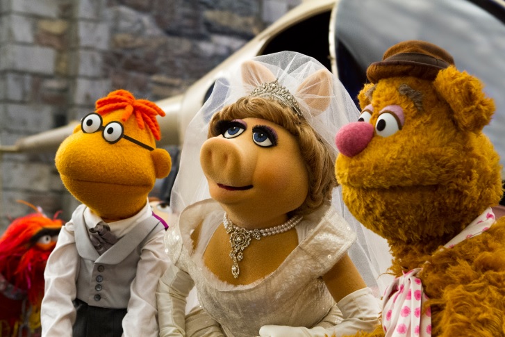Muppets Most Wanted wedding