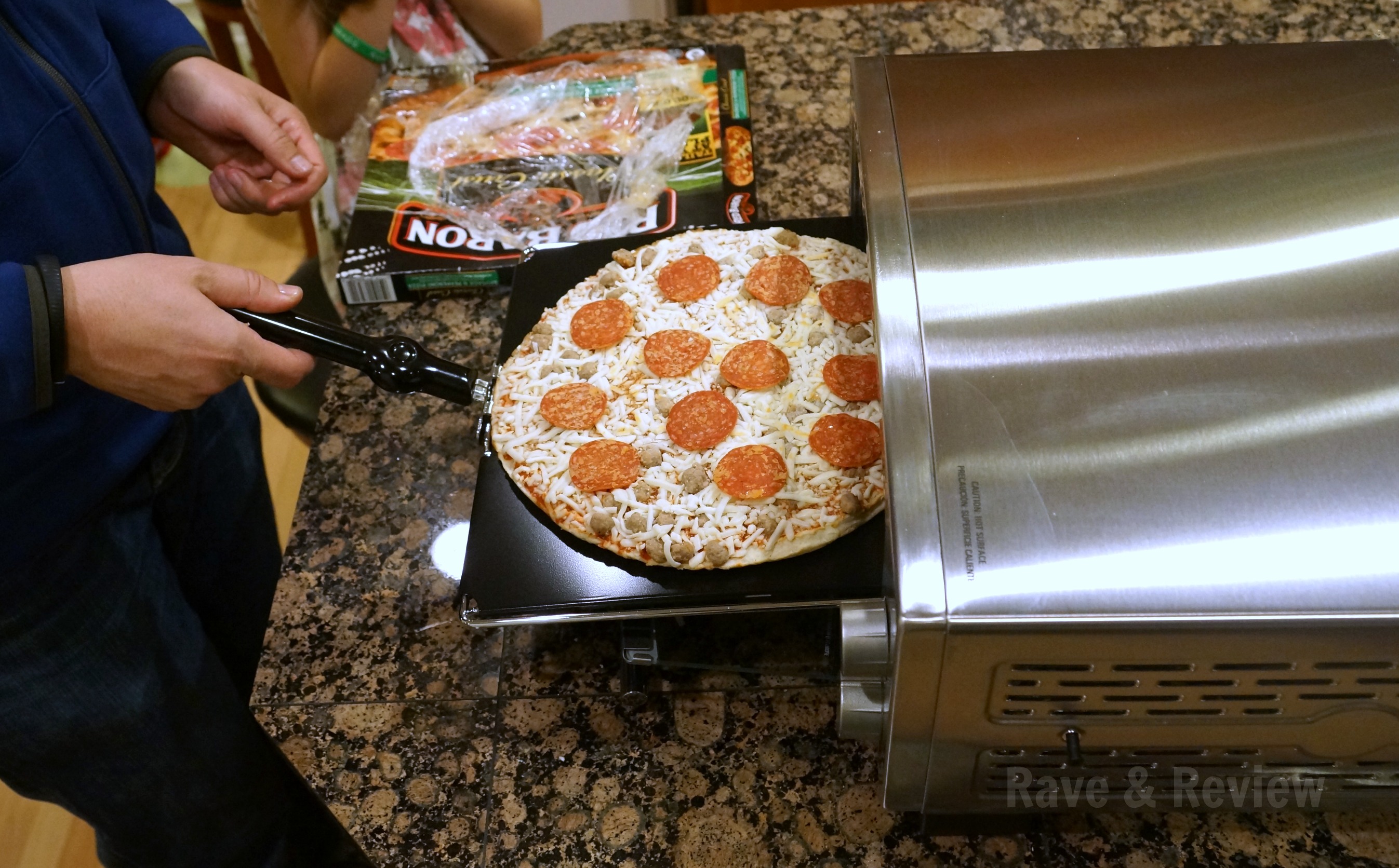 Black + Decker 5 Minute Pizza Oven & Snack Maker - Redhead Mom