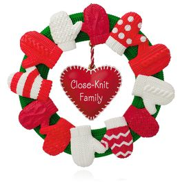 A-closeknit-family-mitten-wreath-ornament-root-1295qgo1629_1470_1