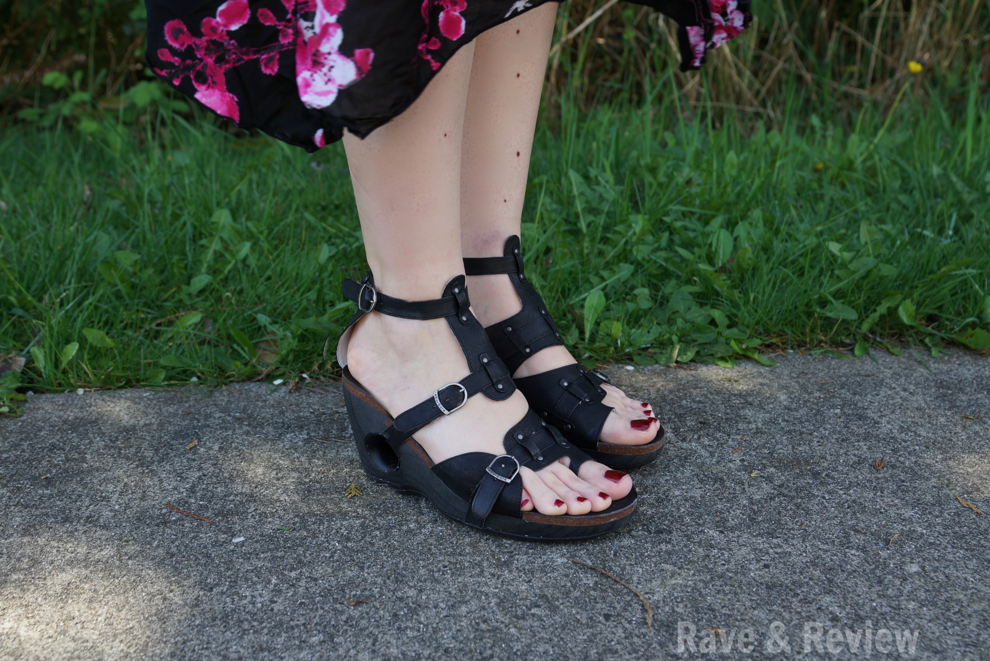 Where cute meets comfort - introducing the Rocky 4EurSole sandals ...