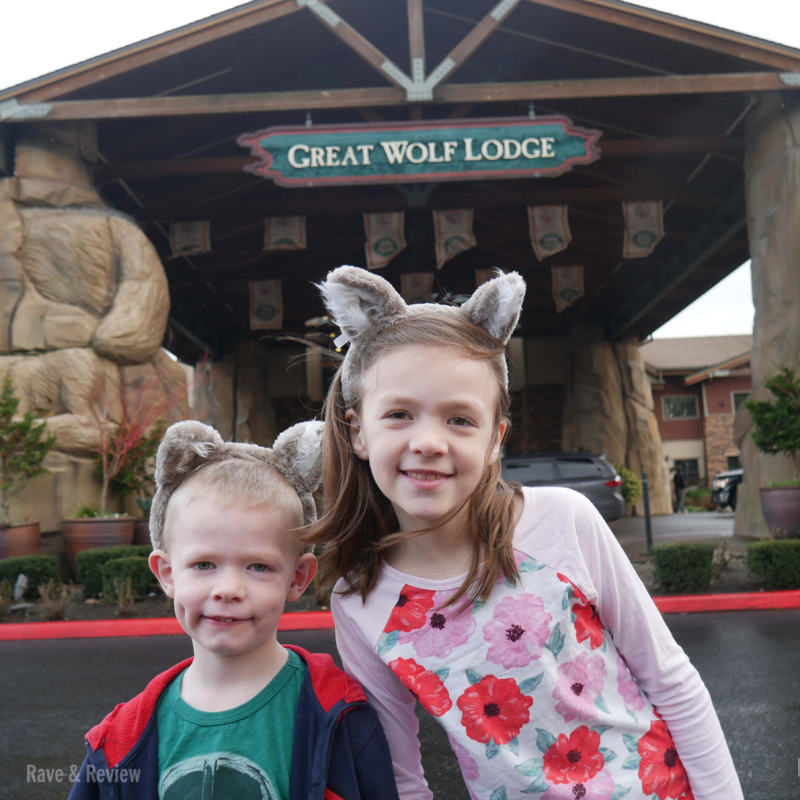 Great Wolf Lodge kiddos sq