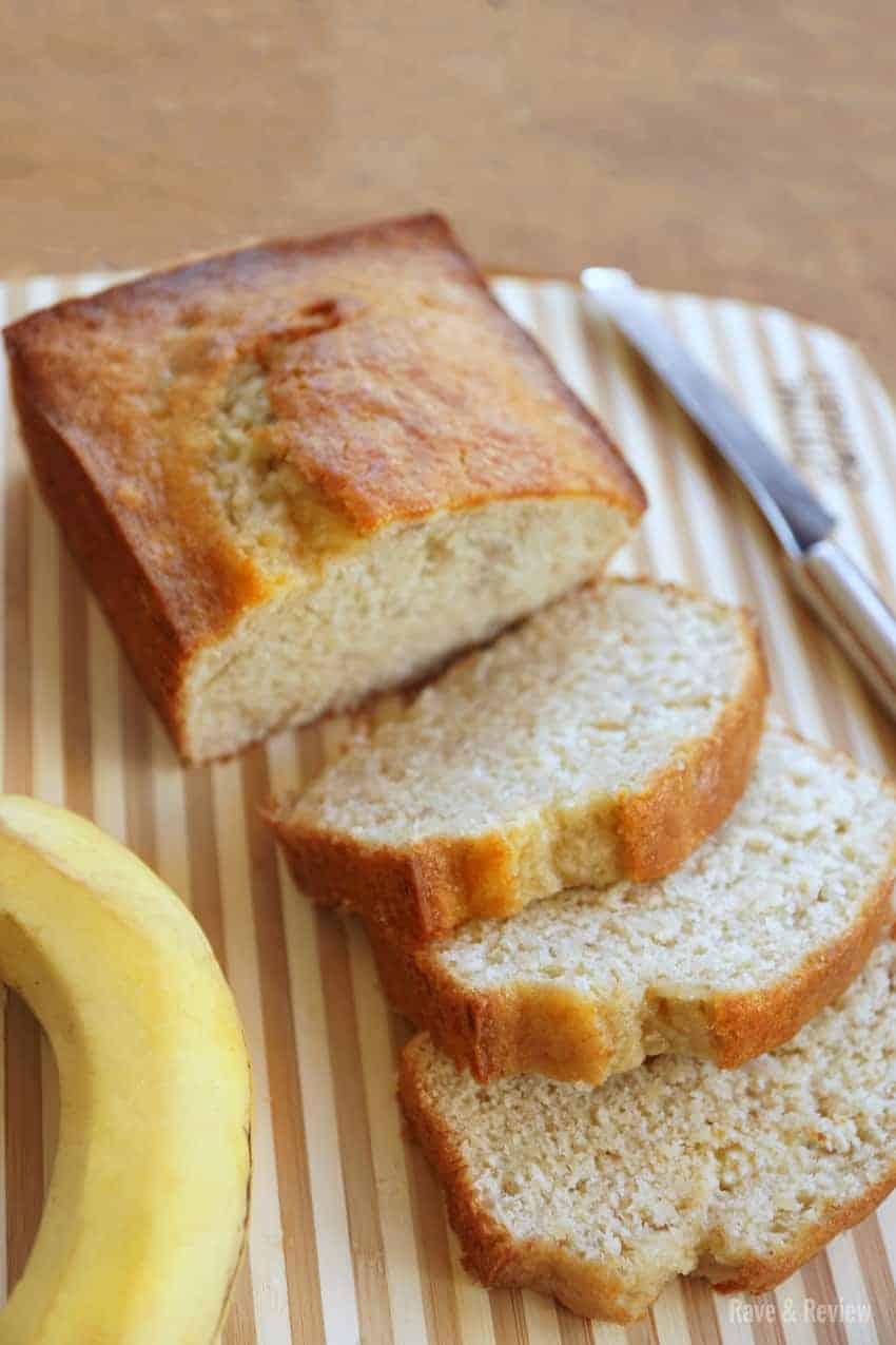 The very best banana bread with self