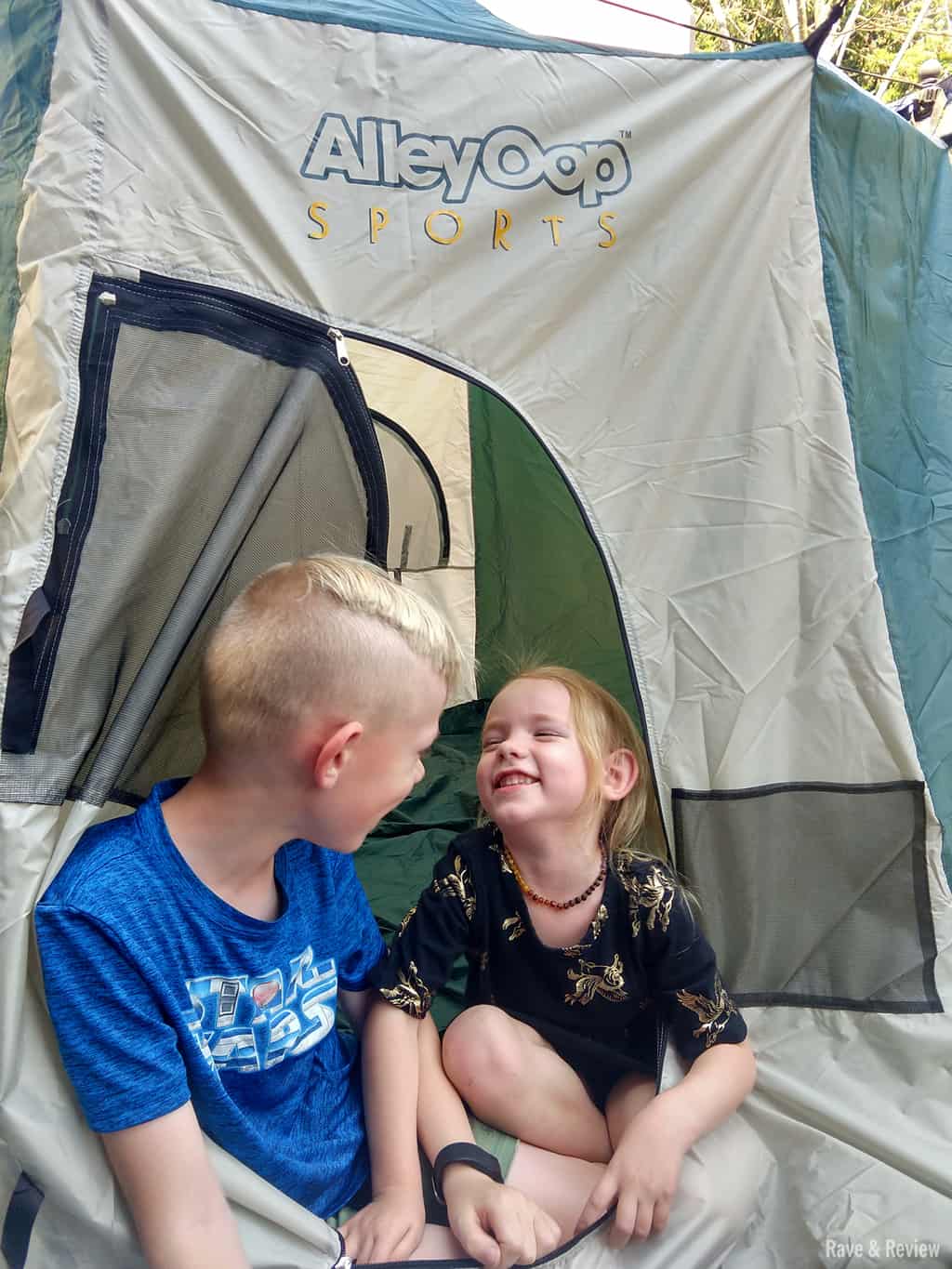 AlleyOop Sports Tent