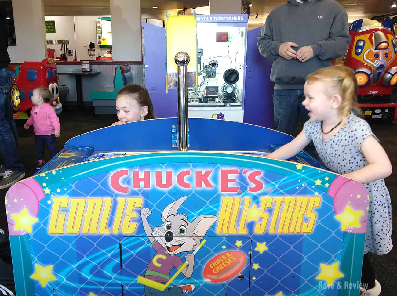 Chuck E Cheese's games