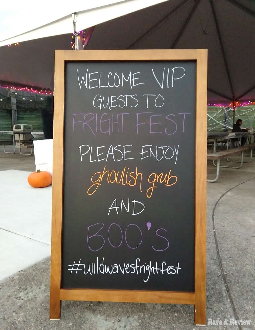 Fright Fest Wild Waves sign