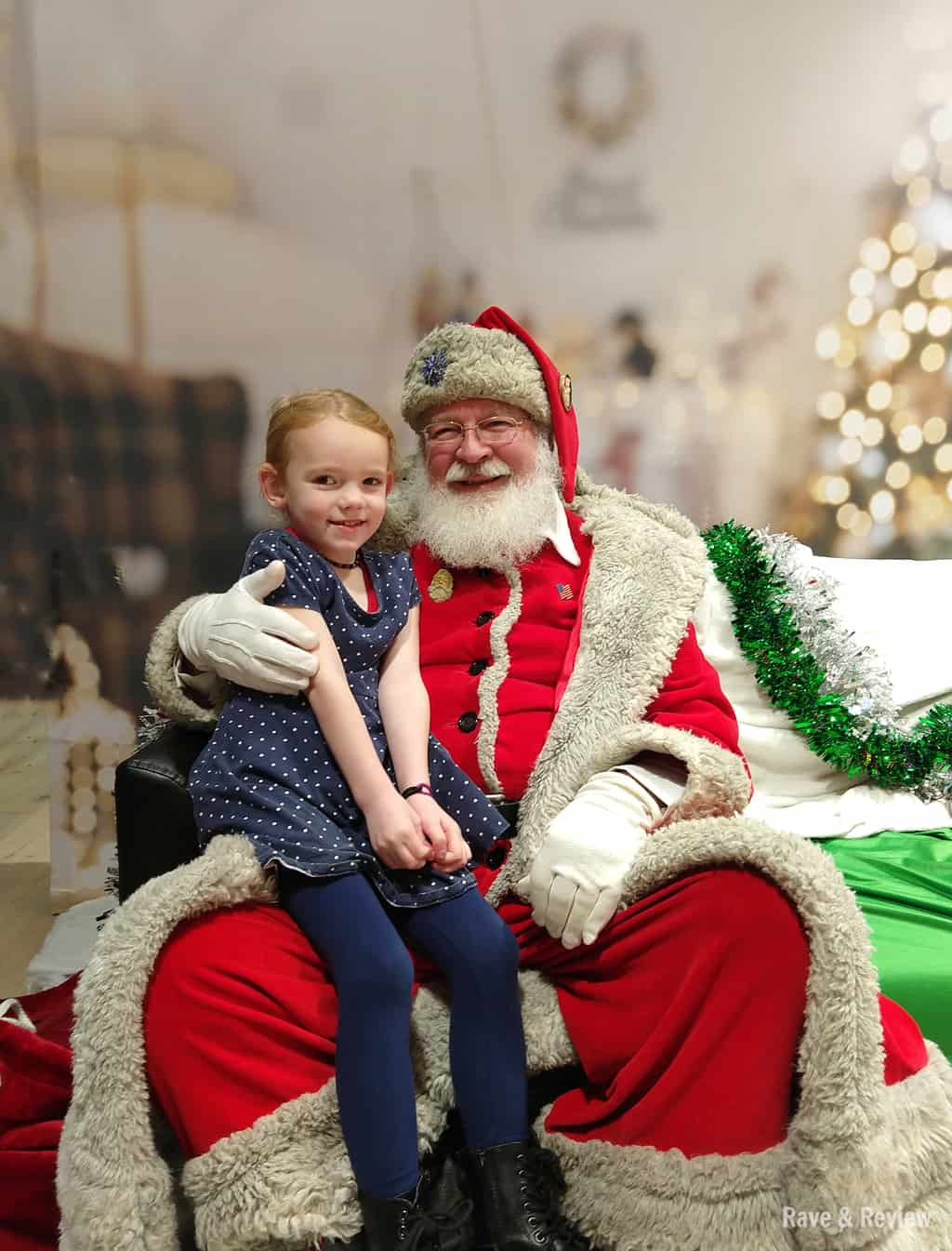 Xfinity Santa with kiddo