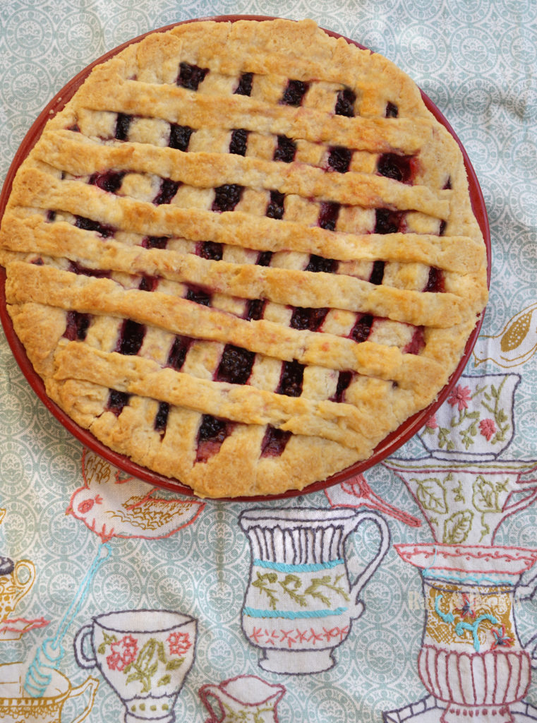 3 ingredient berry pie crust with self rising flour - Rave & Review