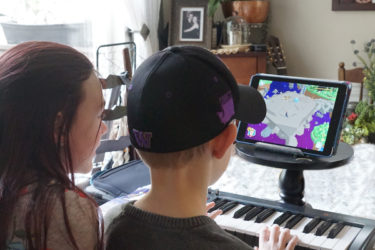 Learn to play the piano with Keys & Kingdoms