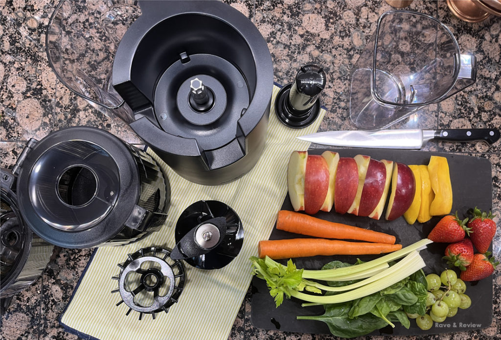Hurom slow juicers