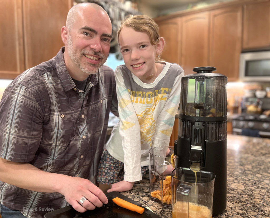 Hurom slow juicers