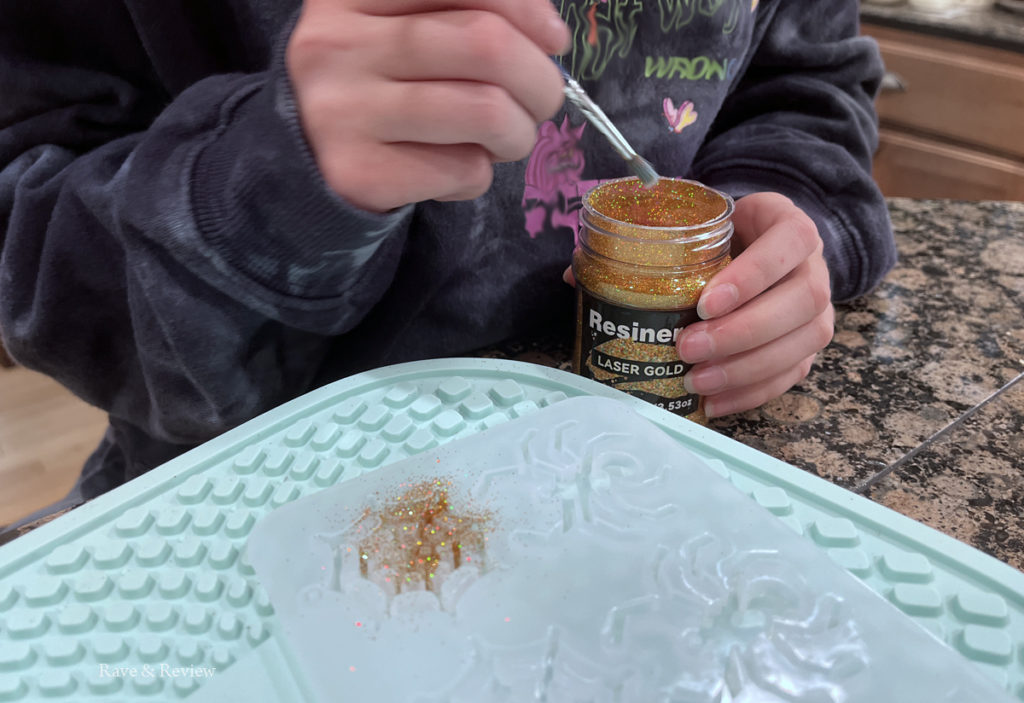 crafting with Resiners