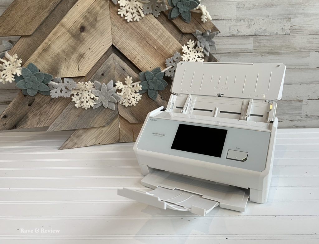 Ultimate Holiday Gift Guide for Women